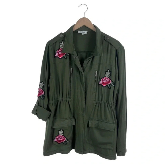 Charlotte Russe Jackets & Blazers - CHARLOTTE RUSSE olive green military jacket Size XL